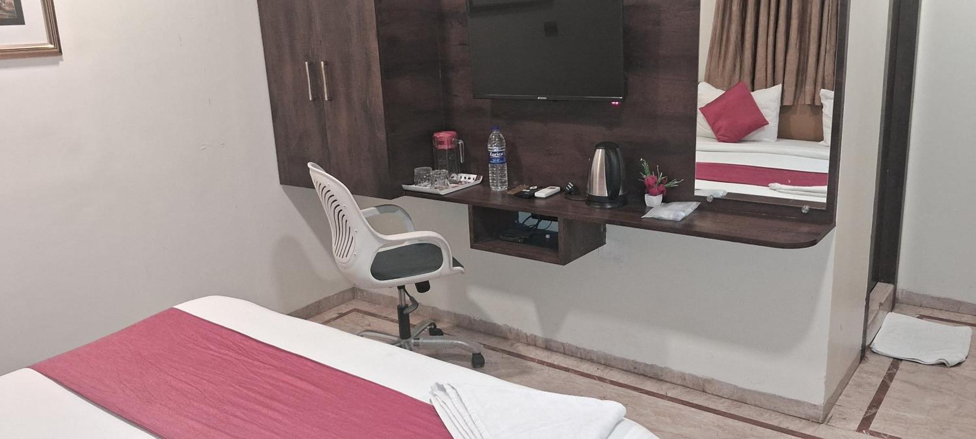 Shine Hospitality Palace — Photos 3